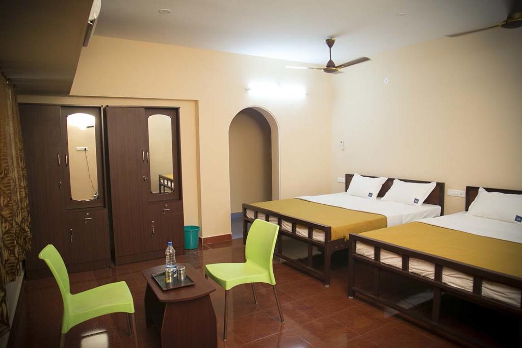 Navagraha Homestay Kumbakonam Eksteriør billede