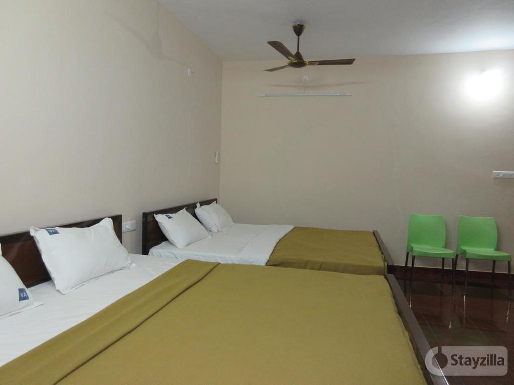Navagraha Homestay Kumbakonam Eksteriør billede